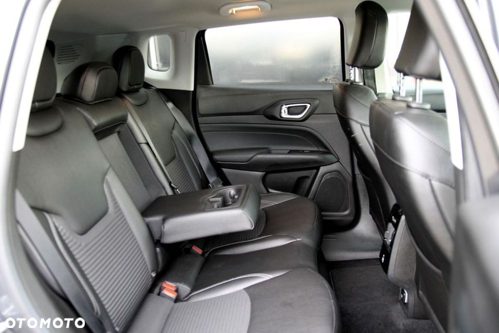 Jeep Compass 1.5 T4 mHEV Limited FWD S&S DCT - 27