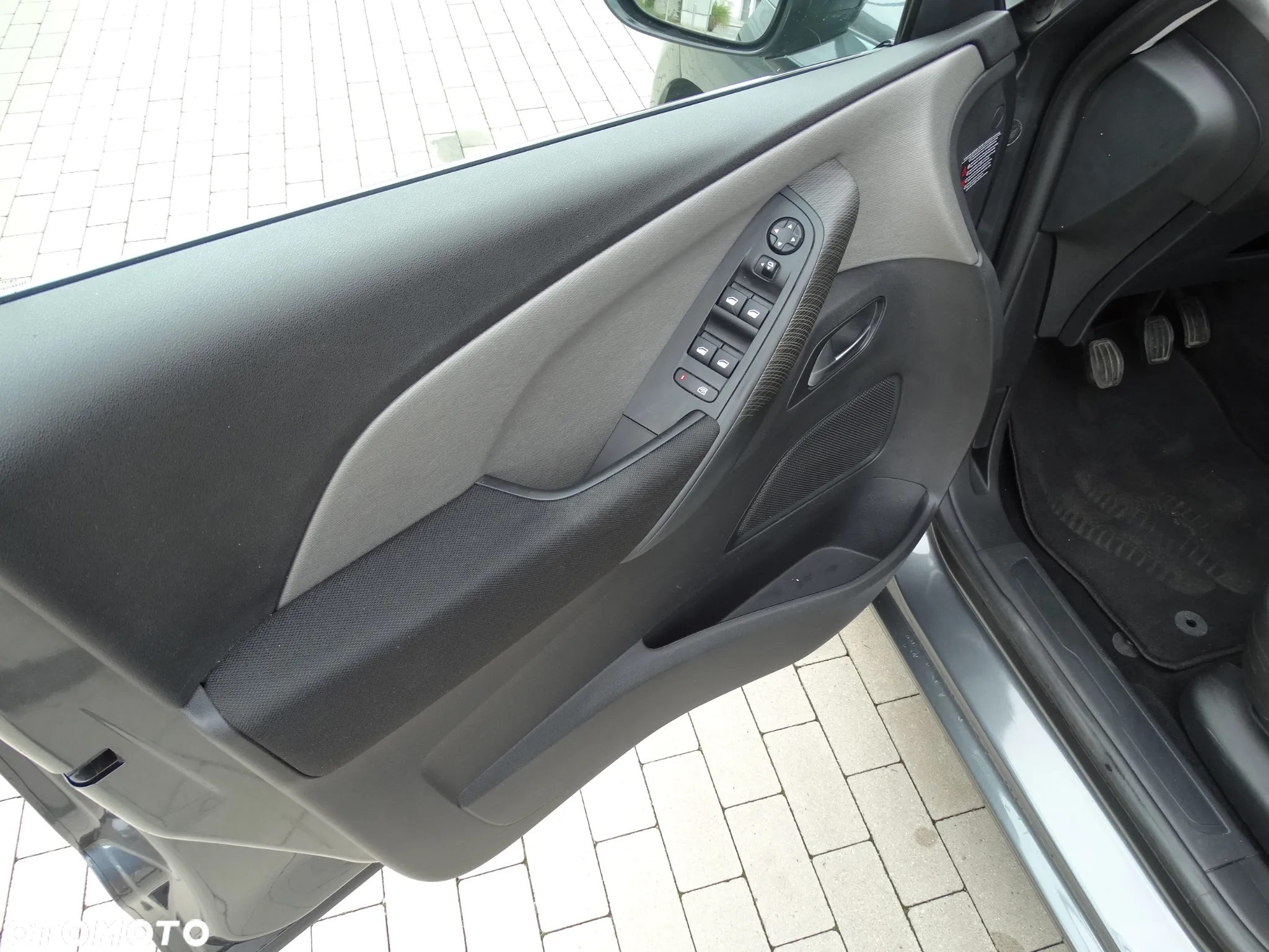 Citroën C4 Picasso PureTech 130 Stop&Start Exclusive - 18
