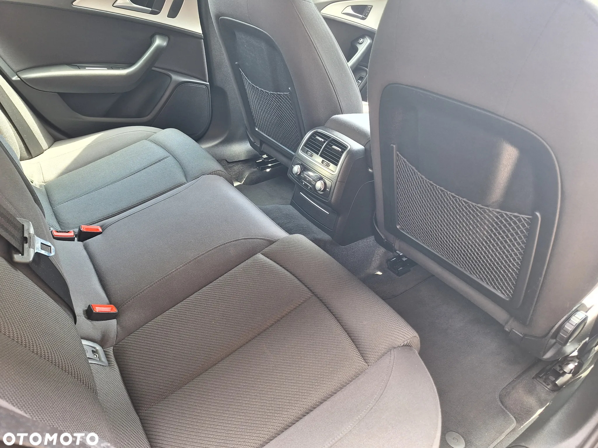Audi A6 Avant 2.0 TDI Ultra S tronic - 7