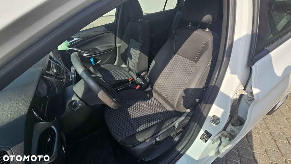 Opel Astra 1.6 CDTI Cosmo - 5