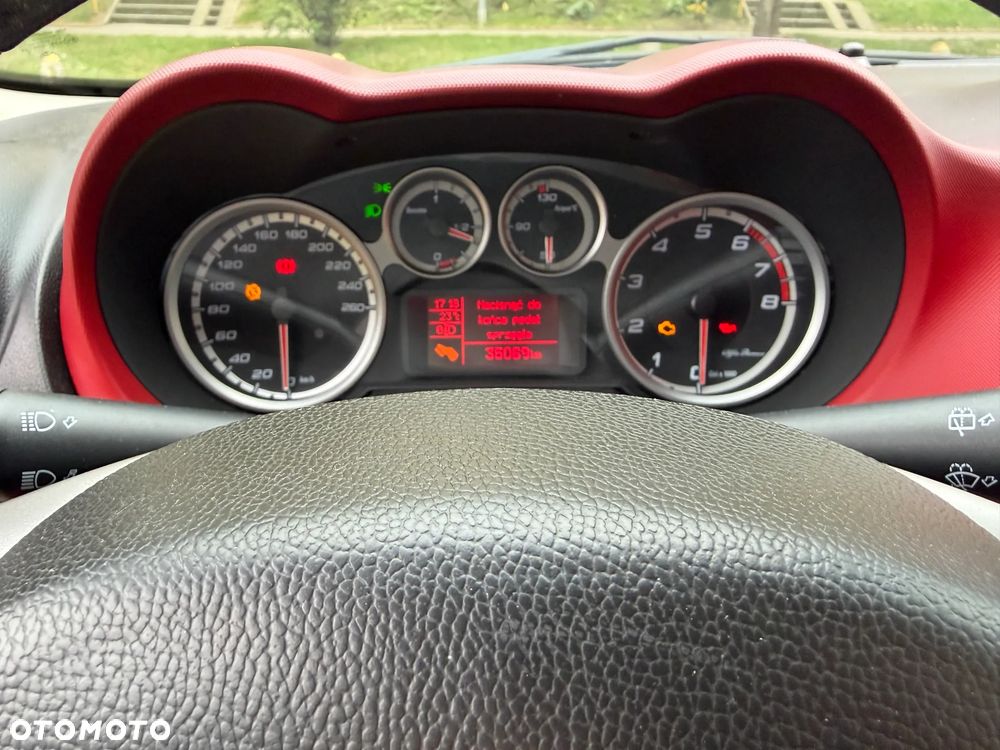Alfa Romeo Mito 0.9 TwinAir Distinctive - 9