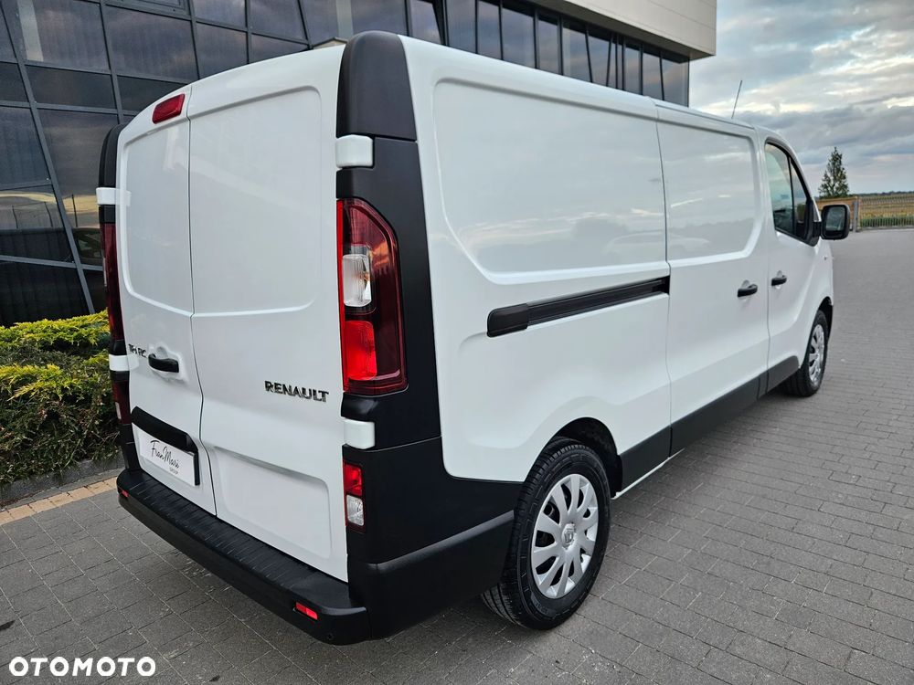 Renault Trafic - 9