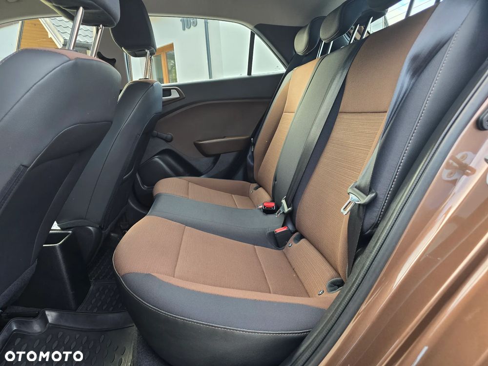 Hyundai i20 1.2 - 24