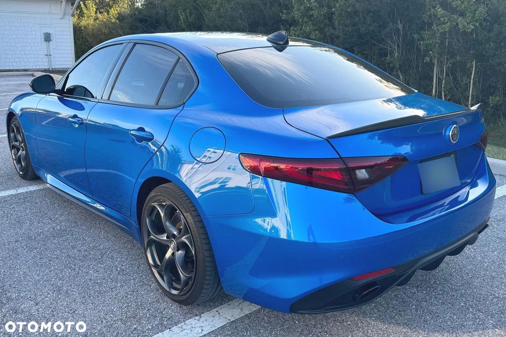 Alfa Romeo Giulia 2.0 Turbo 16V AT8-Q4 Veloce Ti - 6