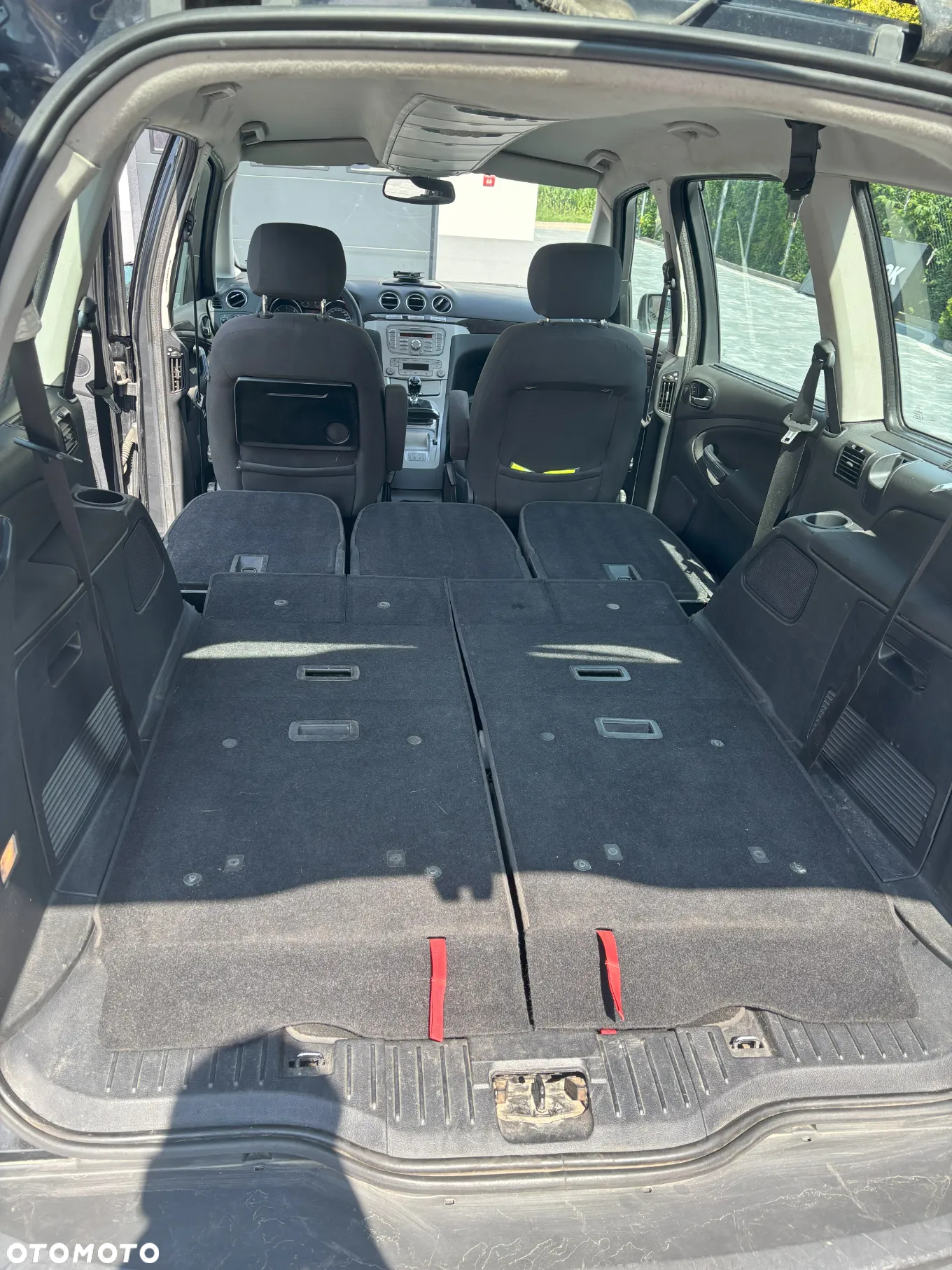 Ford Galaxy 2.0 TDCi Ghia - 16