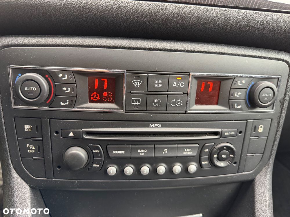 Citroën C5 2.0 16V Exclusive - 18