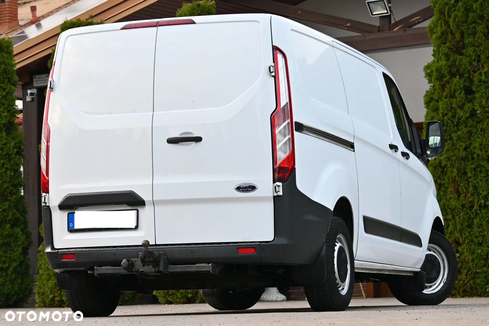 Ford TRANSIT CUSTOM - 20