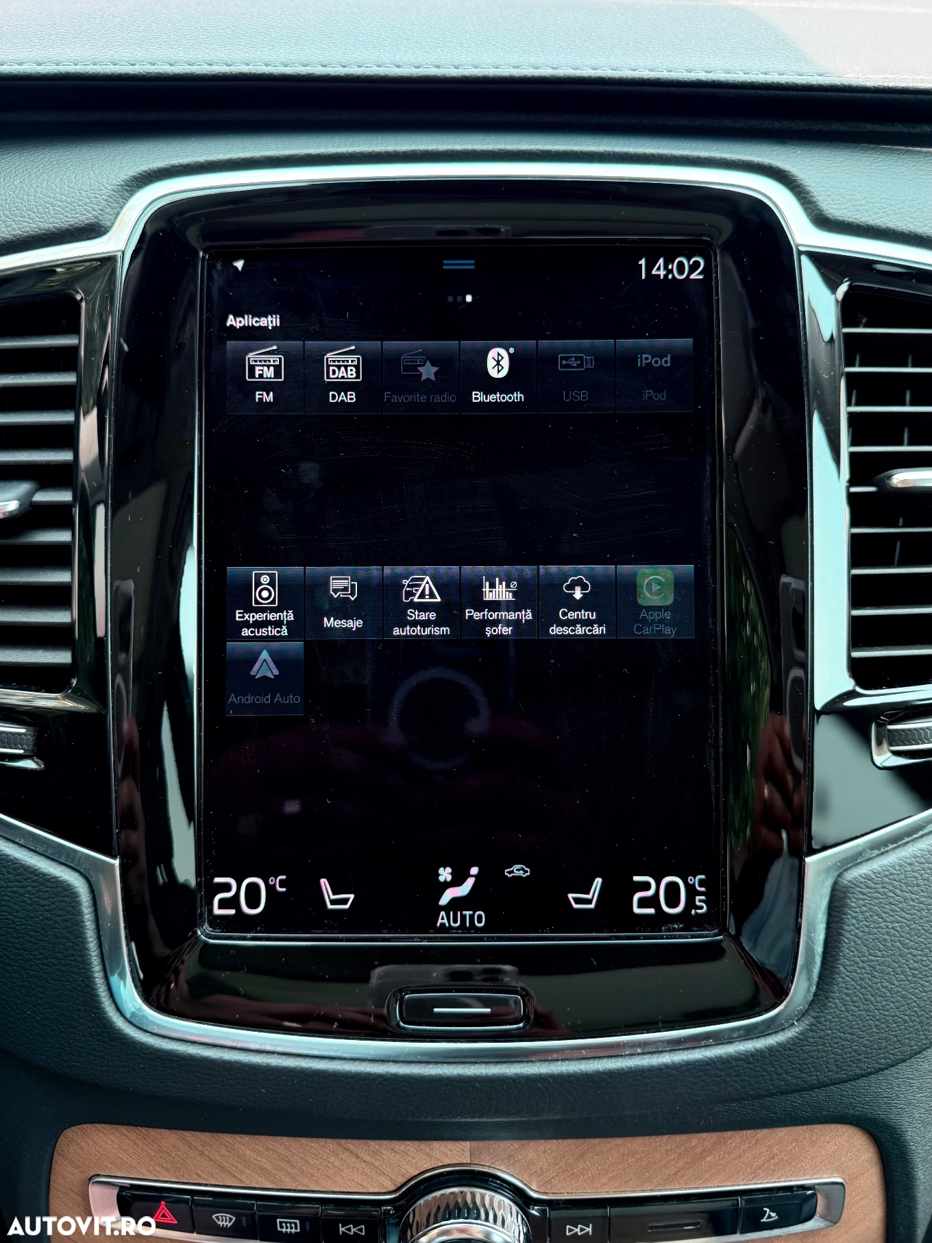 Volvo XC 90 T8 AWD Recharge Geartronic Inscription - 36