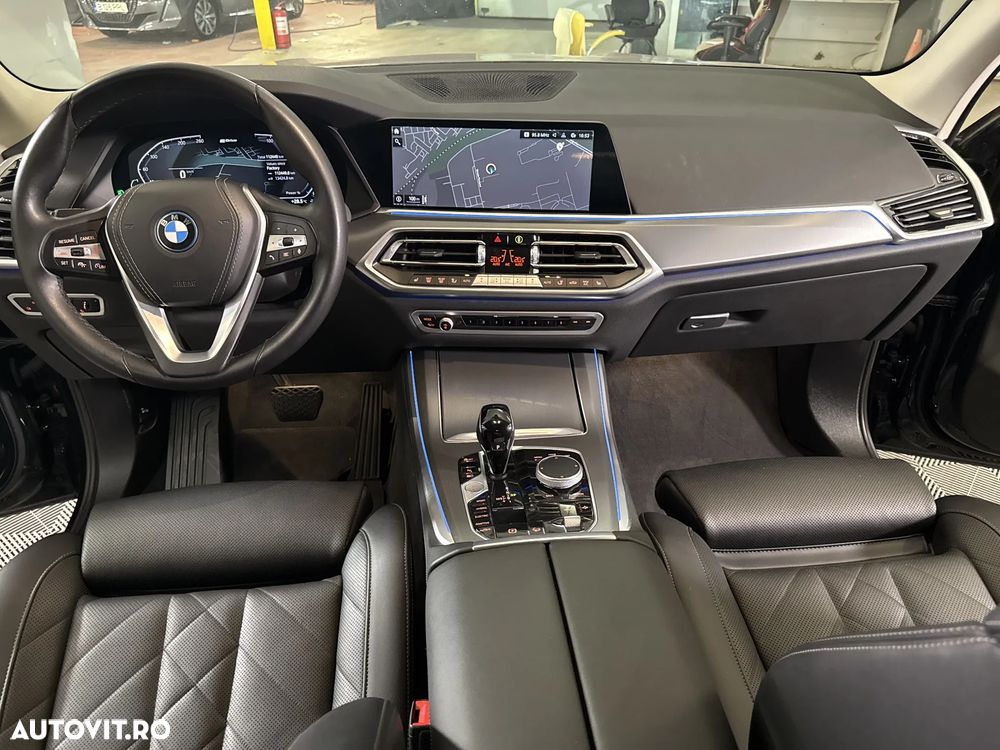 BMW X5 2022 — imagine 9