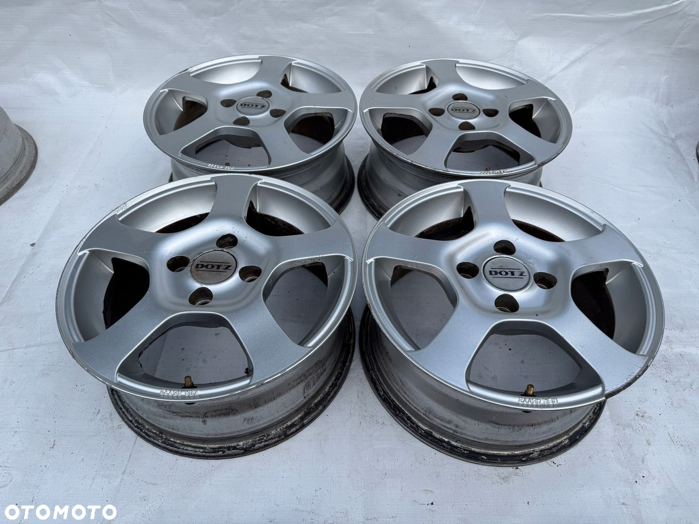 Felgi Dotz Renault Nissan 4x100 6J 14" ET38 674 - 2