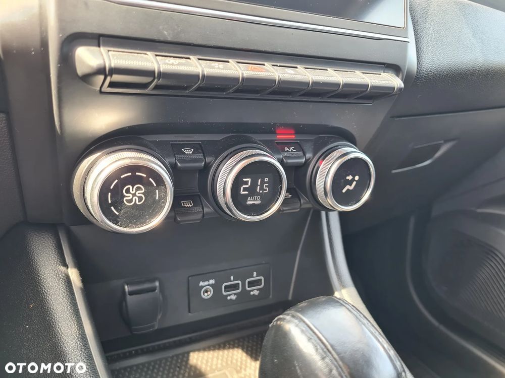 Renault Captur 1.3 TCe Intens EDC - 26