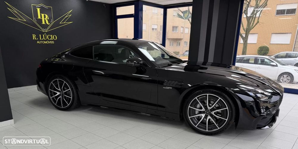 Mercedes-Benz AMG GT 43 - 12