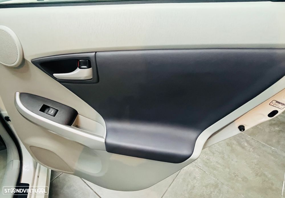 Toyota Prius 1.8 Premium+Pele+GPS - 52