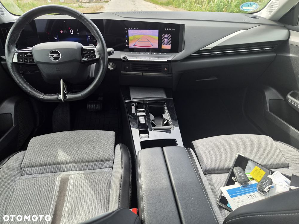 Opel Astra 1.5 D Automatik Business Edition - 17
