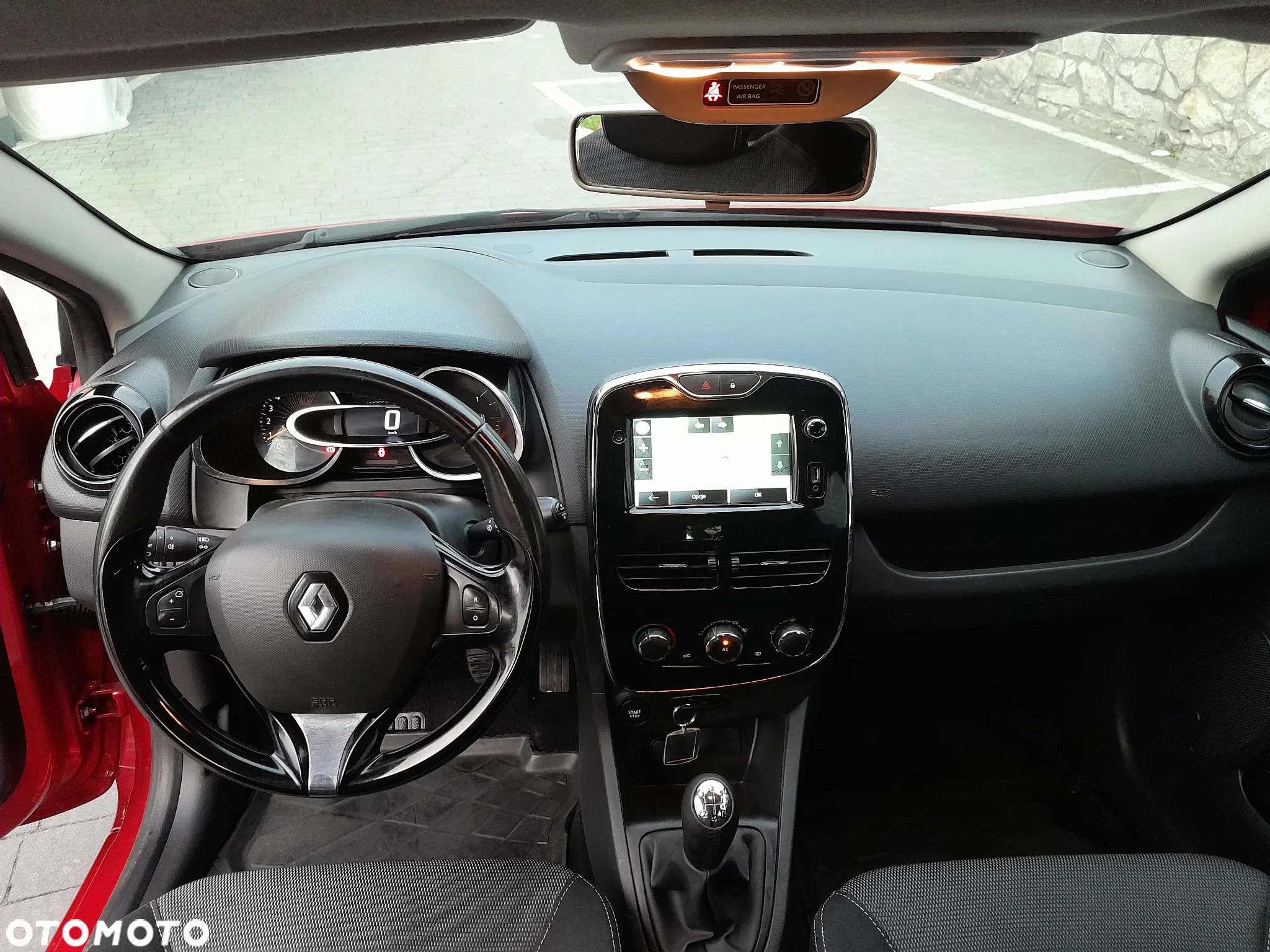 Renault Clio 1.2 16V 75 Limited - 5