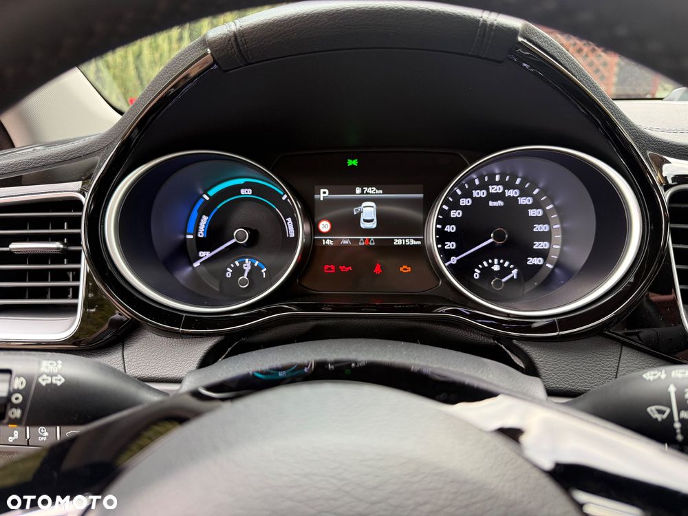 Kia XCeed - 19