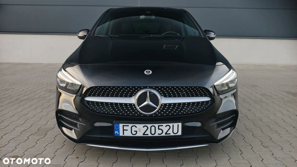 Mercedes-Benz B-Class 2021 photo 2