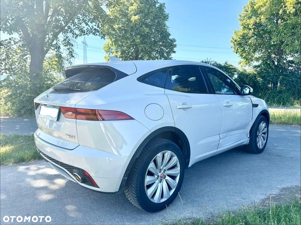 Jaguar E-Pace P200 AWD R-Dynamic - 6