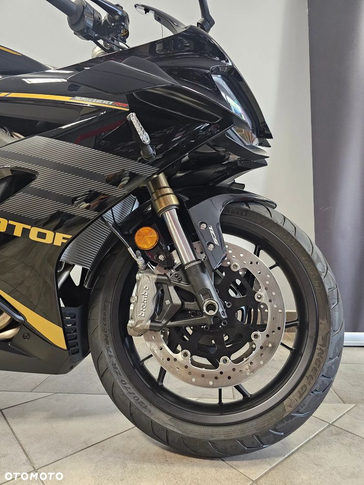 QJMOTOR SRK 800RR - 7