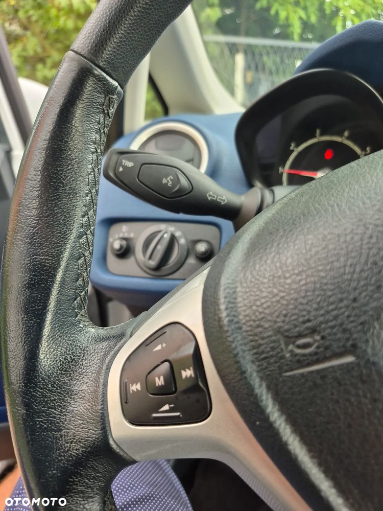 Ford Fiesta 1.4 Sport - 11