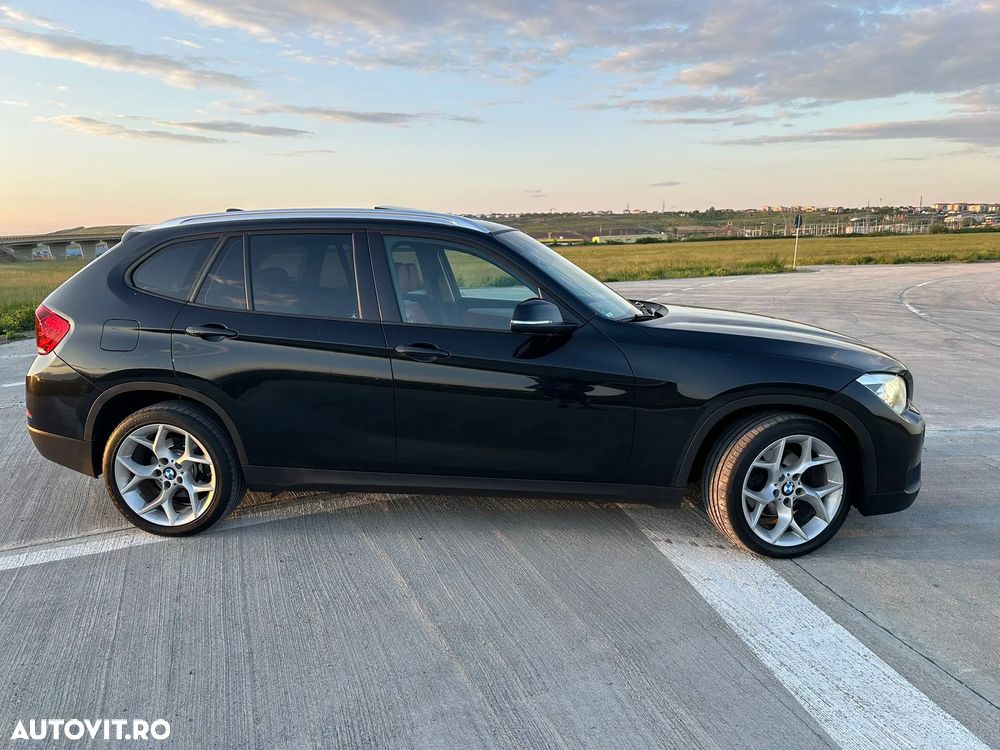 BMW X1 xDrive18d Aut. Sport Line - 11
