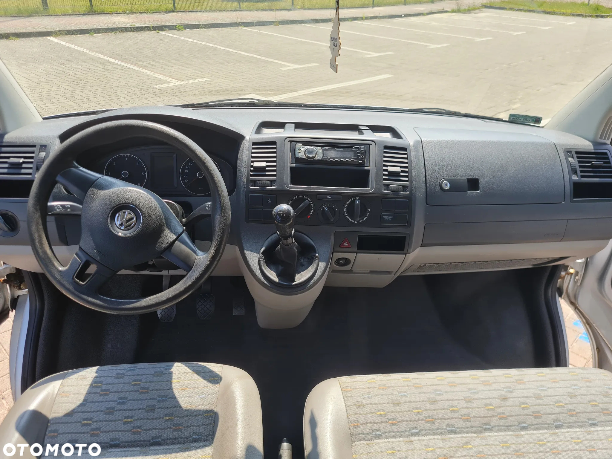Volkswagen Transporter T5 - 18