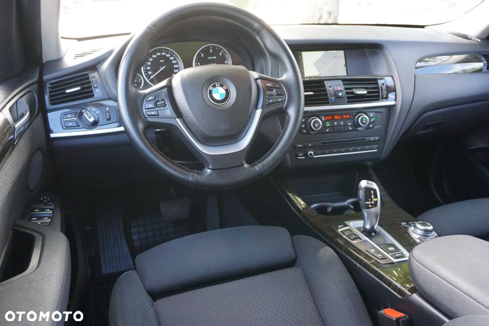 BMW X3 xDrive20d - 10