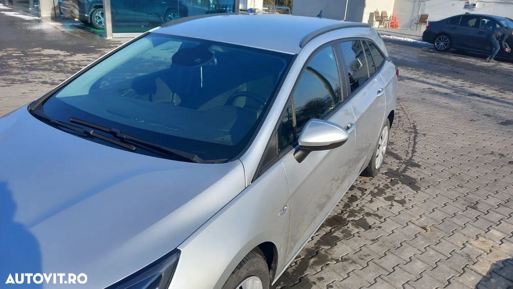 Opel Astra 1.6 D (CDTI) Start/Stop Sports Tourer Edition - 4