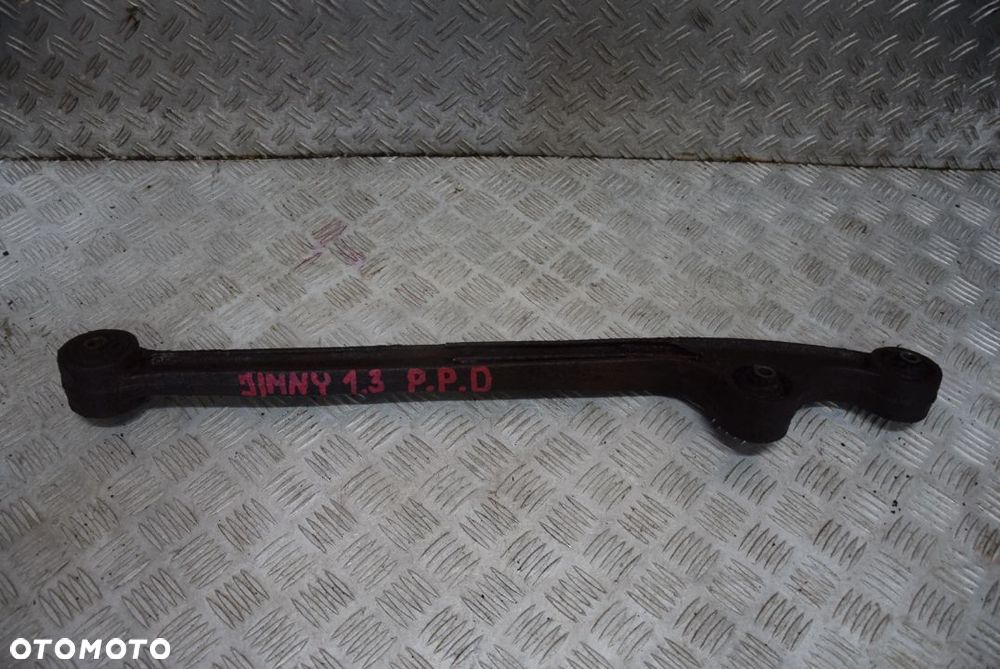 SUZUKI JIMNY WAHACZ PRAWY PRZÓD DOLNY - 1