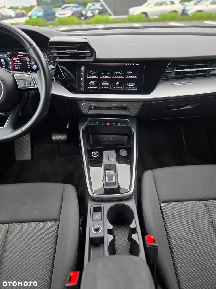 Audi A3 Limousine 30 TFSI mHEV S tronic - 29