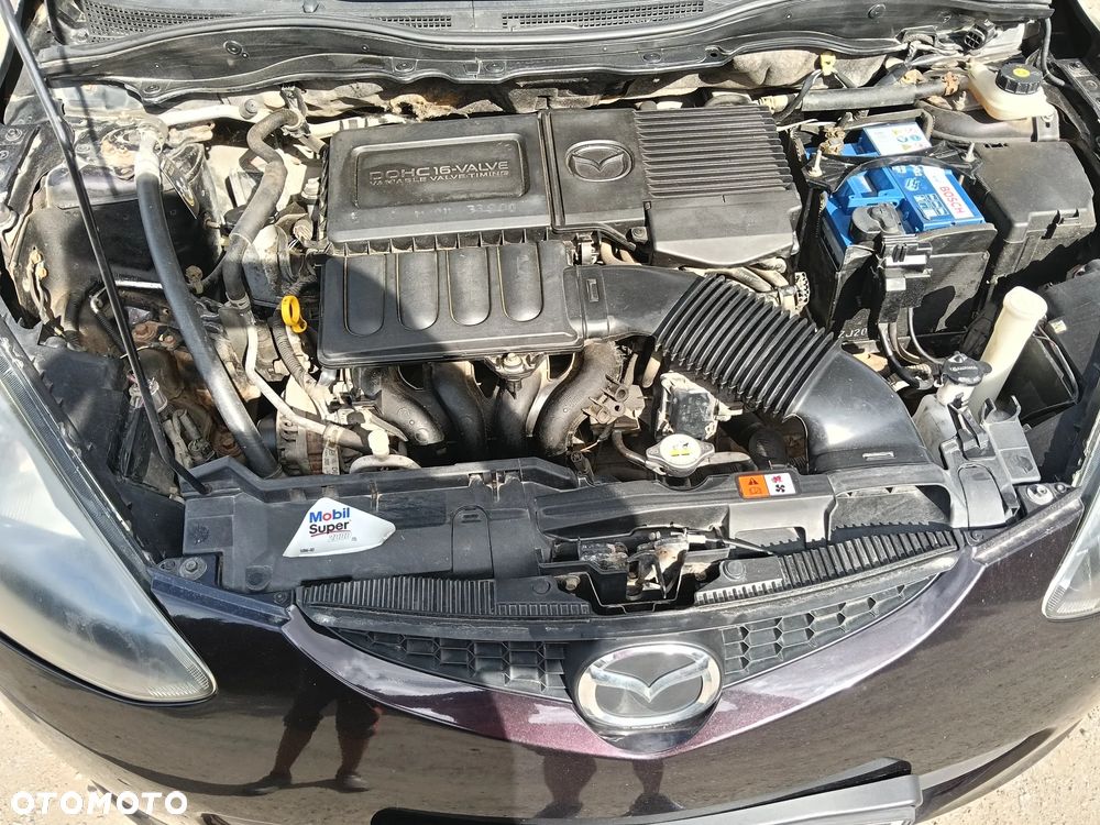 Mazda 2 - 12
