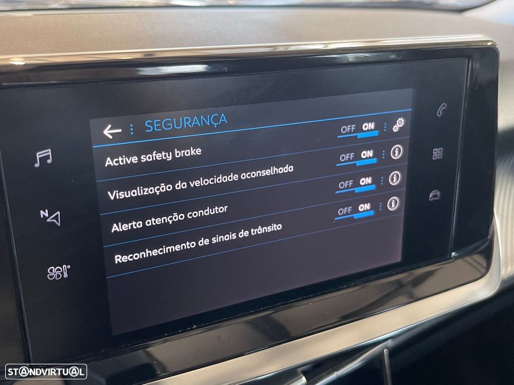 Peugeot 2008 1.2 PureTech Active - 20