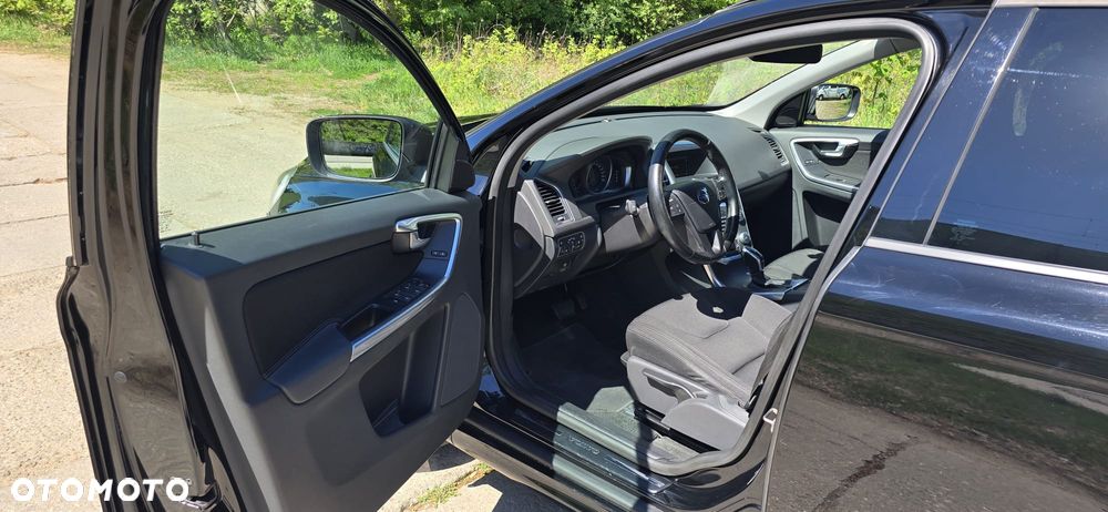 Volvo XC 60 D4 AWD Kinetic - 30