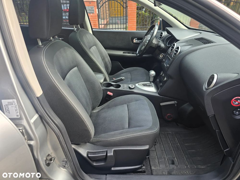 Nissan Qashqai+2 2.0 4x4 Tekna CVT - 22