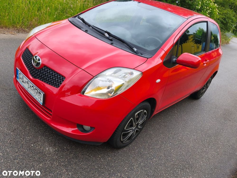 Toyota Yaris - 2