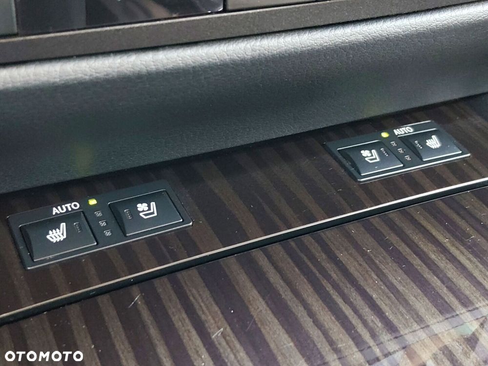 Lexus GS - 25