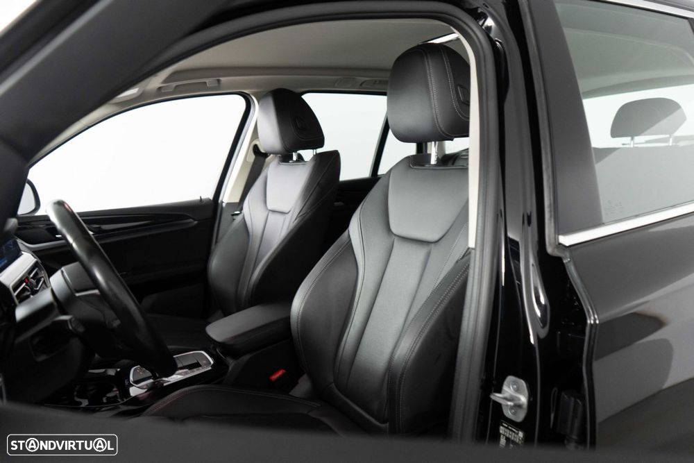 BMW X3 30 e xDrive Line Luxury - 11