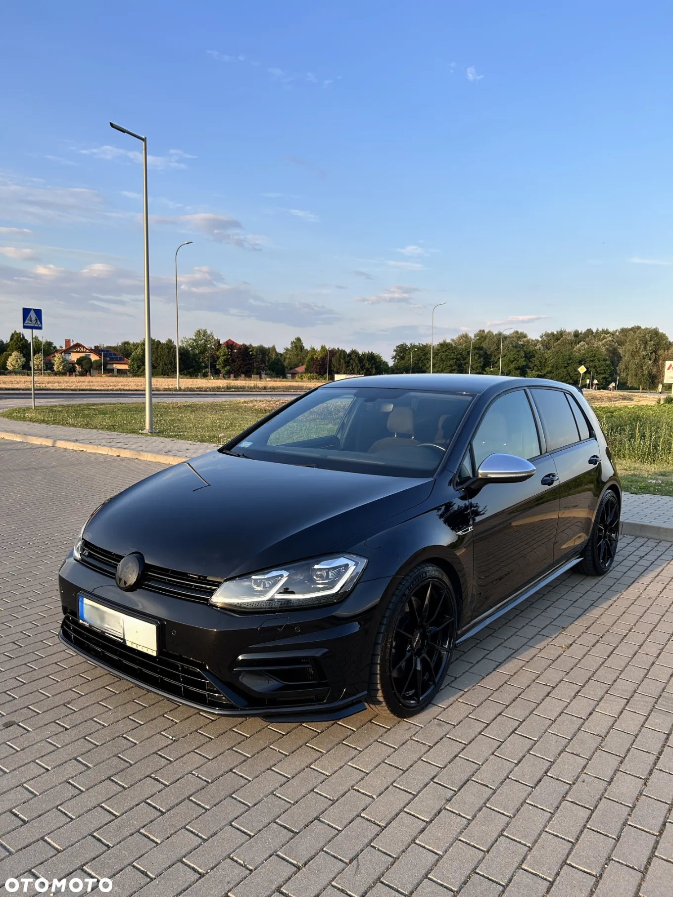Volkswagen Golf VII 2.0 TSI BMT 4Mot R DSG - 6