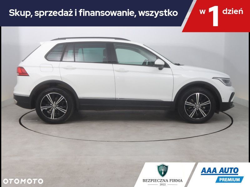 Volkswagen Tiguan - 7