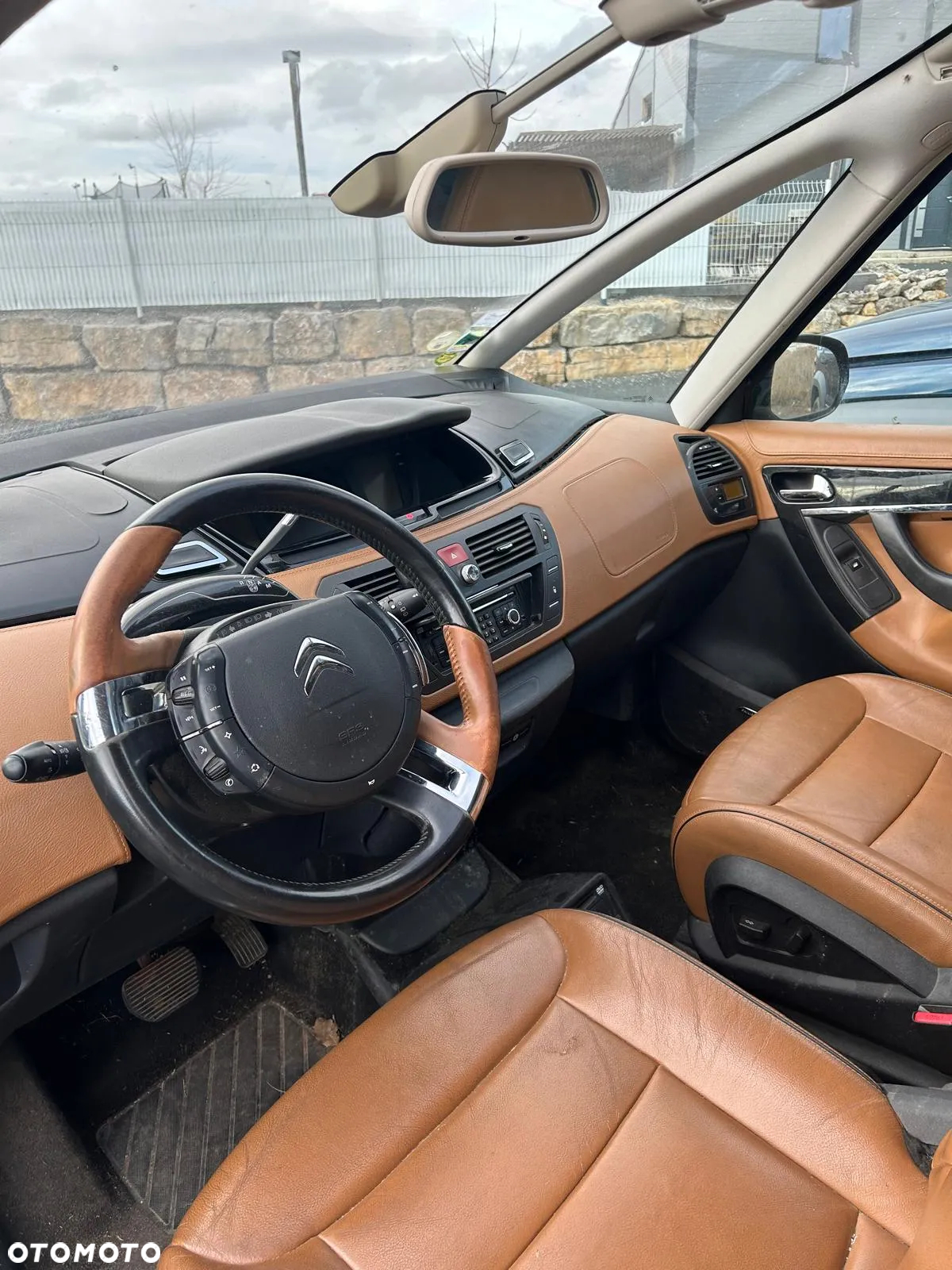 Citroën C4 Grand Picasso 2.0 HDi FAP EGS6 (7-Sitzer) Exclusive - 6