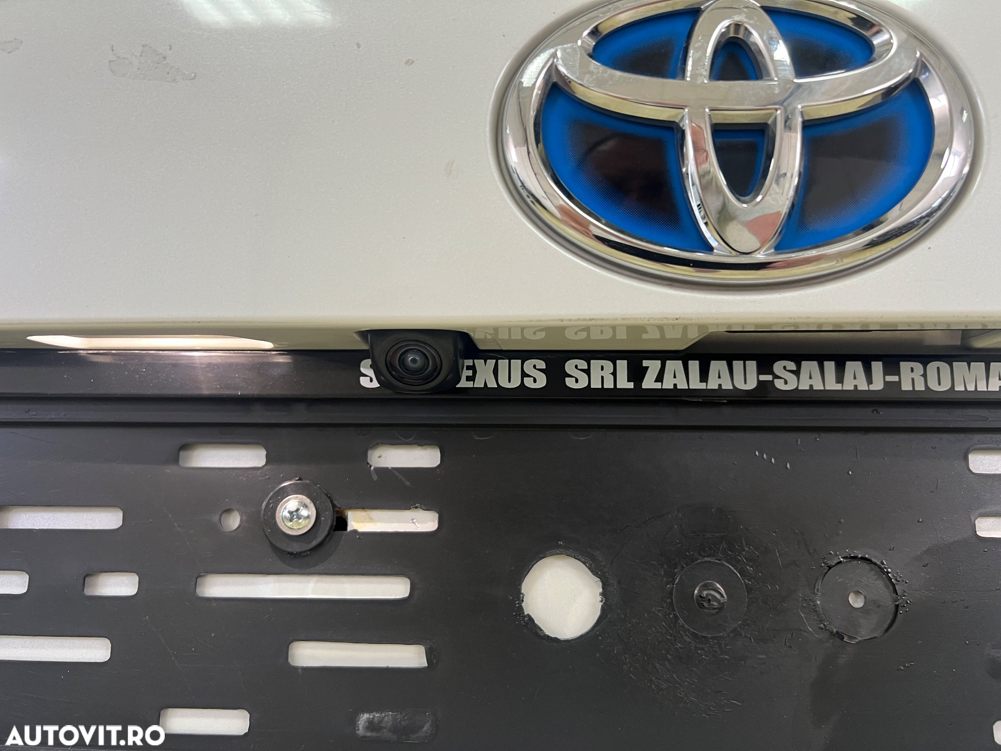 Toyota RAV4 - 16