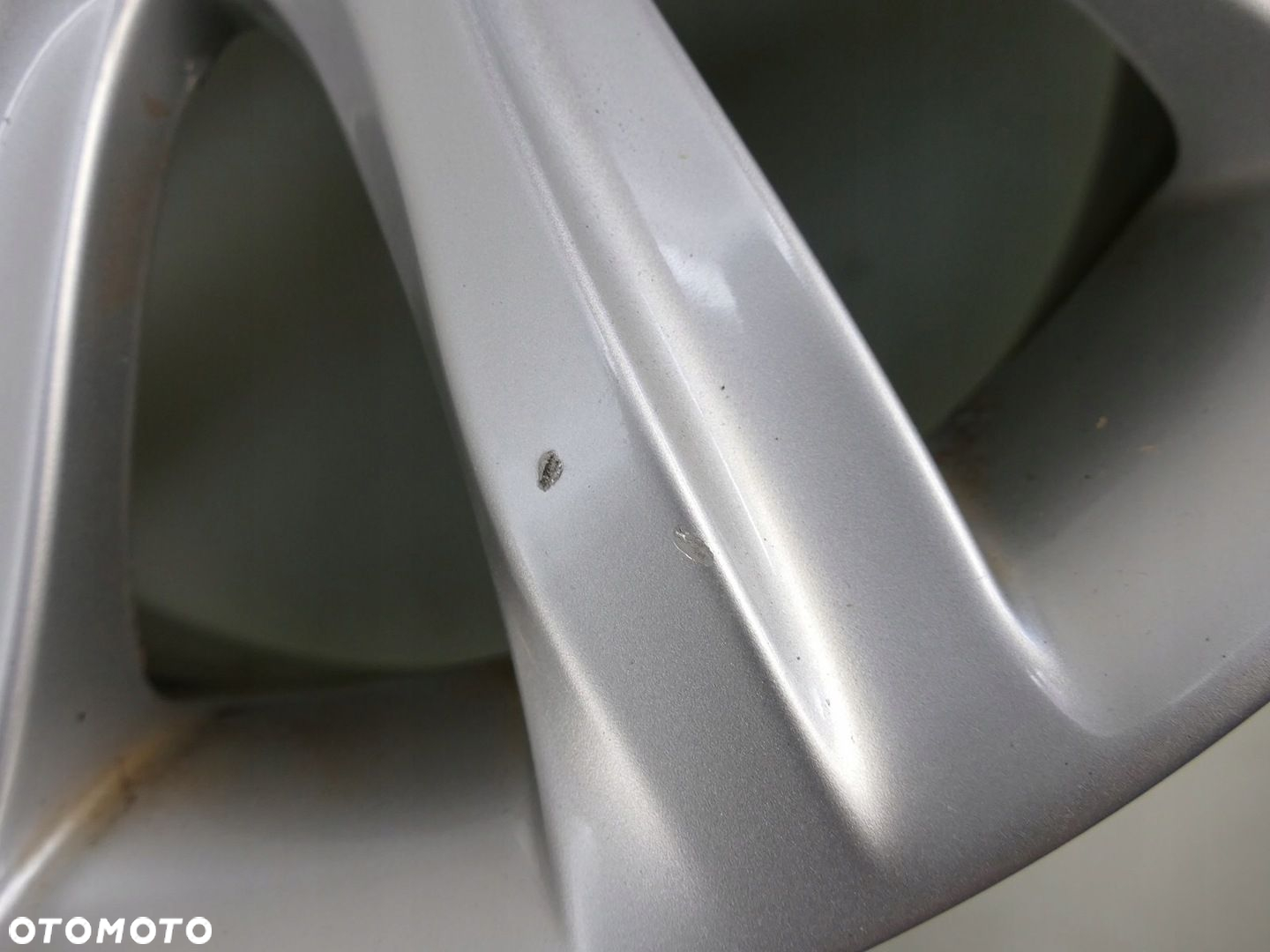 VOLVO V40 II FELGI ALUMINIOWE 7J x 17" 5x108 31381857 - 8