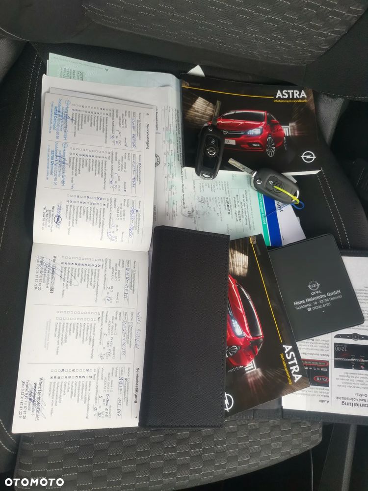 Opel Astra 1.6 D (CDTI) Start/Stop Dynamic - 7