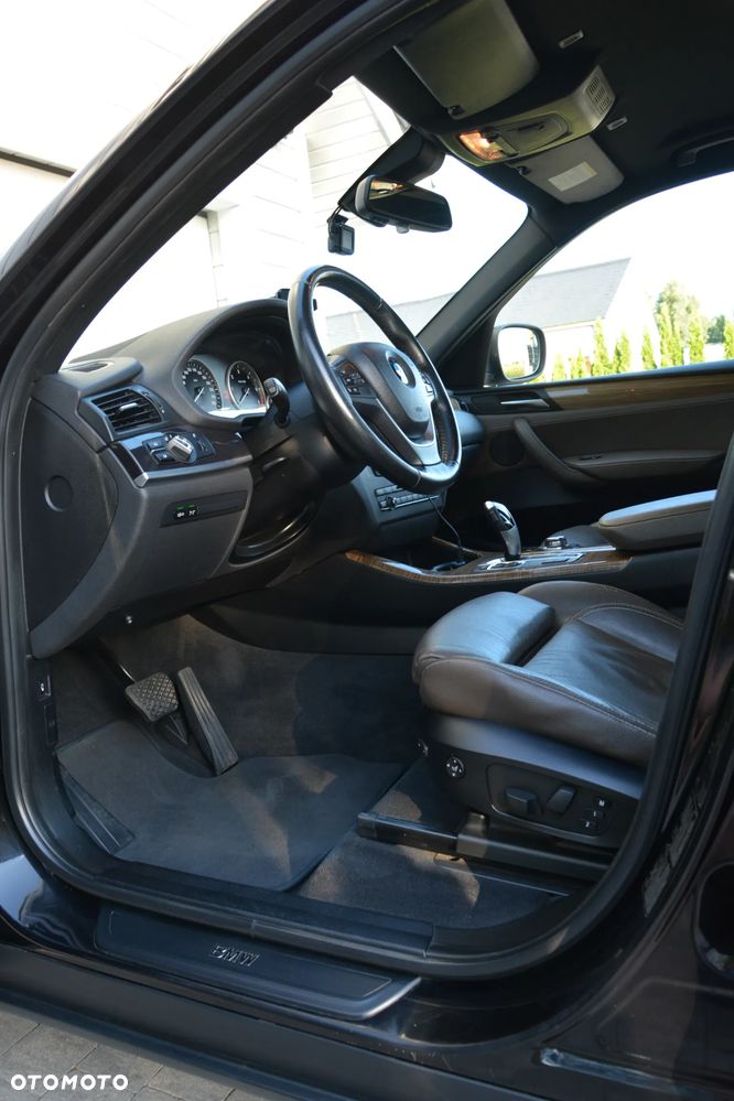 BMW X3 xDrive20d - 19