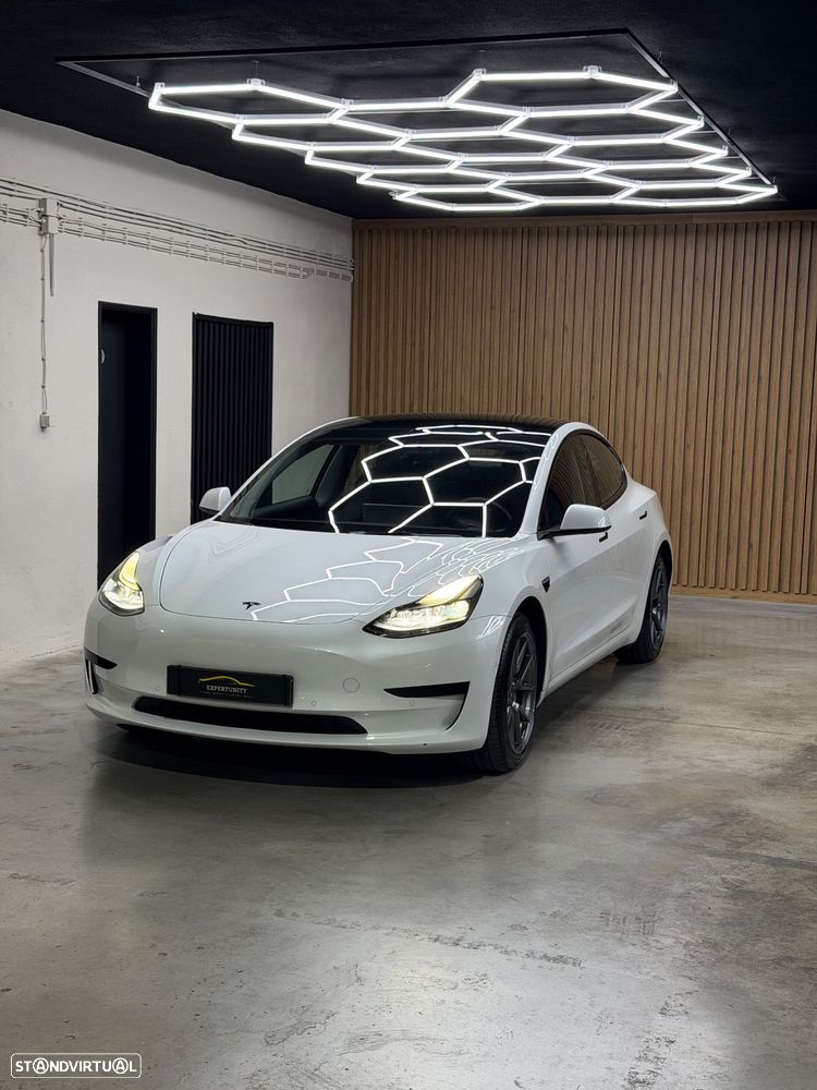 Tesla Model 3 Standard Range Plus RWD - 3