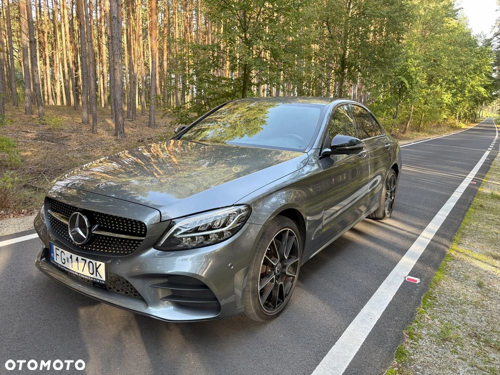 Mercedes-Benz Klasa C 200 4MATIC 9G-TRONIC - 9