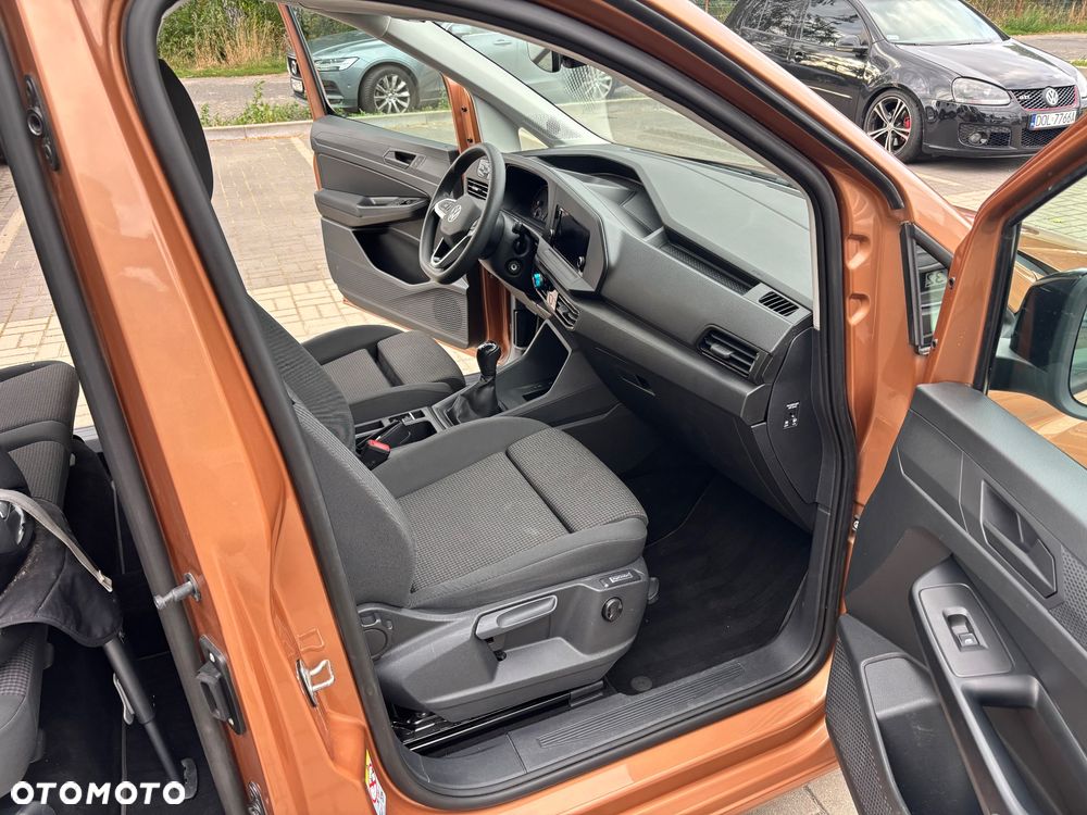 Volkswagen Caddy 2.0 TDI Comfortline - 25