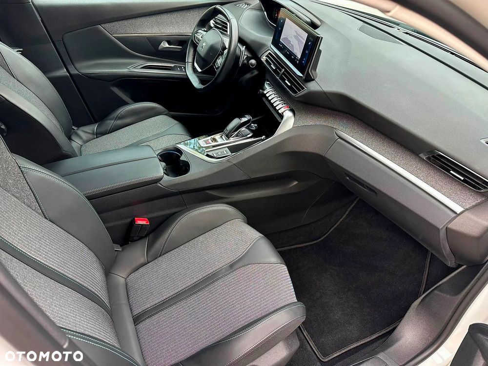 Peugeot 5008 BlueHDi 180 EAT8 Allure - 7