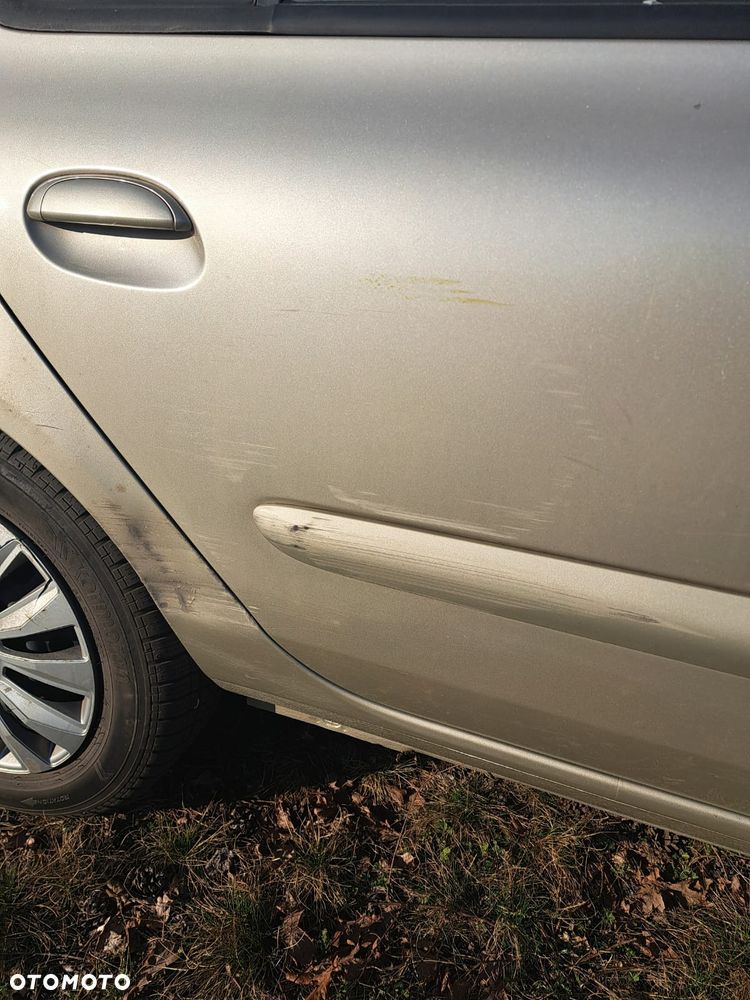 Renault Thalia - 12