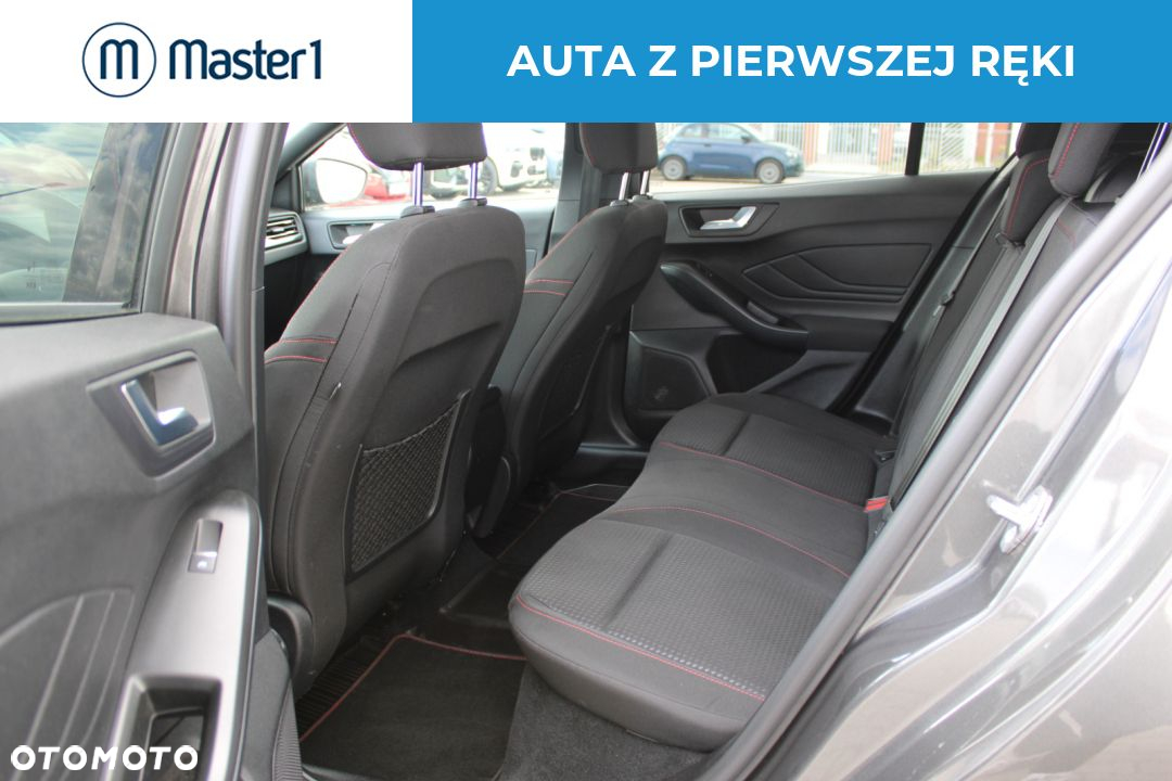 Ford Focus 1.0 EcoBoost mHEV ST-Line X - 10